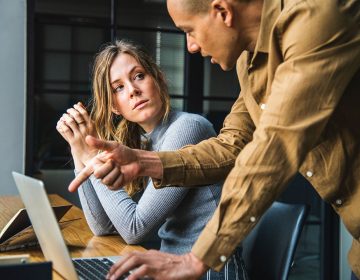 چرا سازندگان در حال چرخش هستند